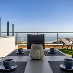 Apartment Iconic Sea View